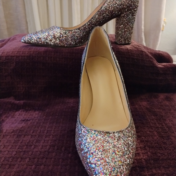 Castamere Women's High Heel Pointed Toe Slip-on Pumps - Picture 2 of 3